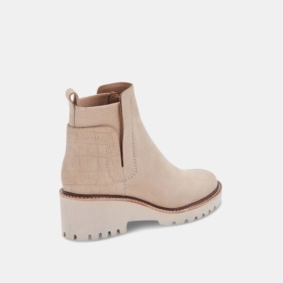 Dolce Vita Waterproof HUEY Boot, Cream, 10 - Picture 12 of 15